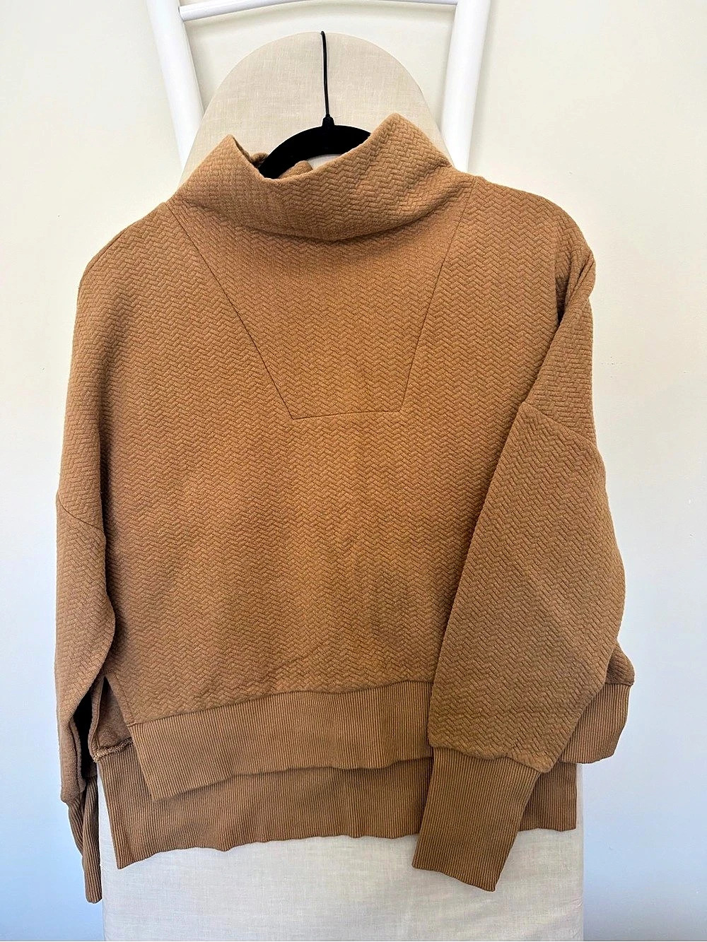 CALLA Cowl Neck Sweater in Brown Size XS Like New